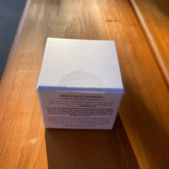 NWT Furtuna Skin Triple Olive Lip Polish .27 oz Made in Italy - Picture 6 of 6